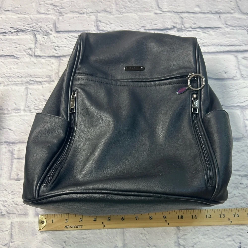 Cluci Vegan Leather Black Backpack